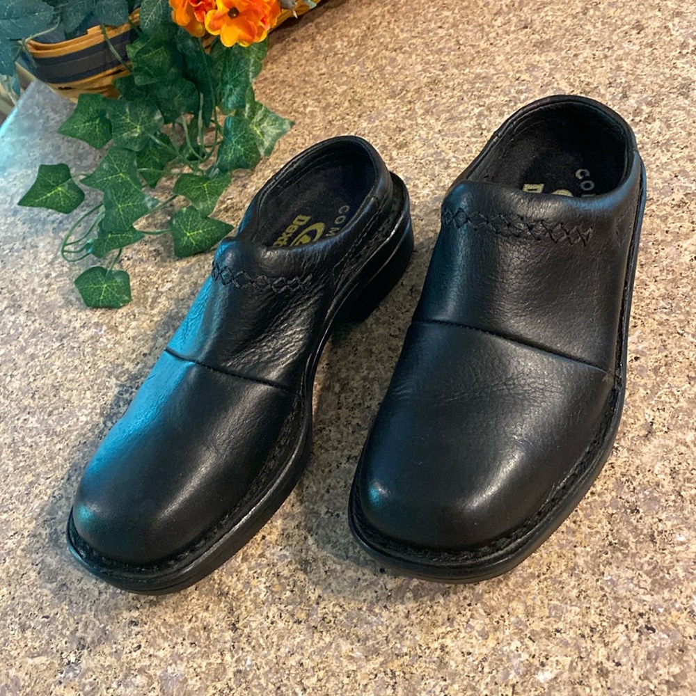 Dexter Comfort Black Slip On Shoes Size 6M WITH FLAWS